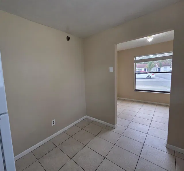 Residence photo 7