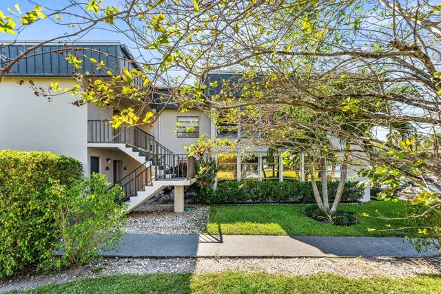  Residence photo 27