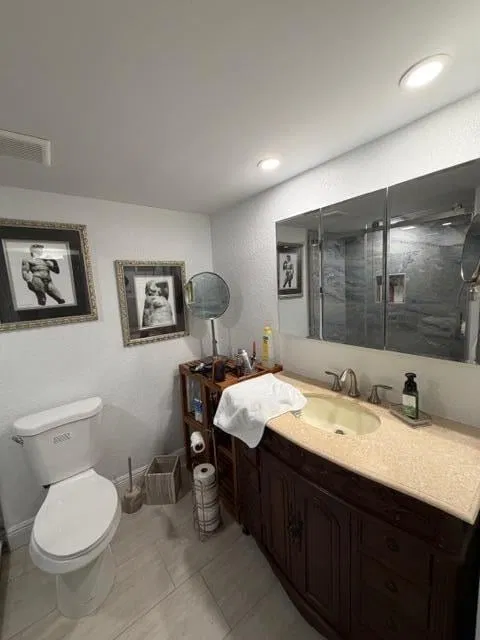 Residence photo 32