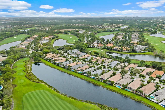 Mirasol Country Club Residence photo 2