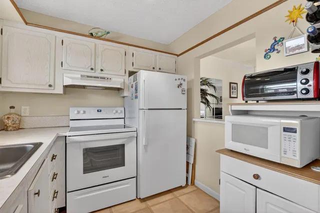  Unit Apt 317 photo 12