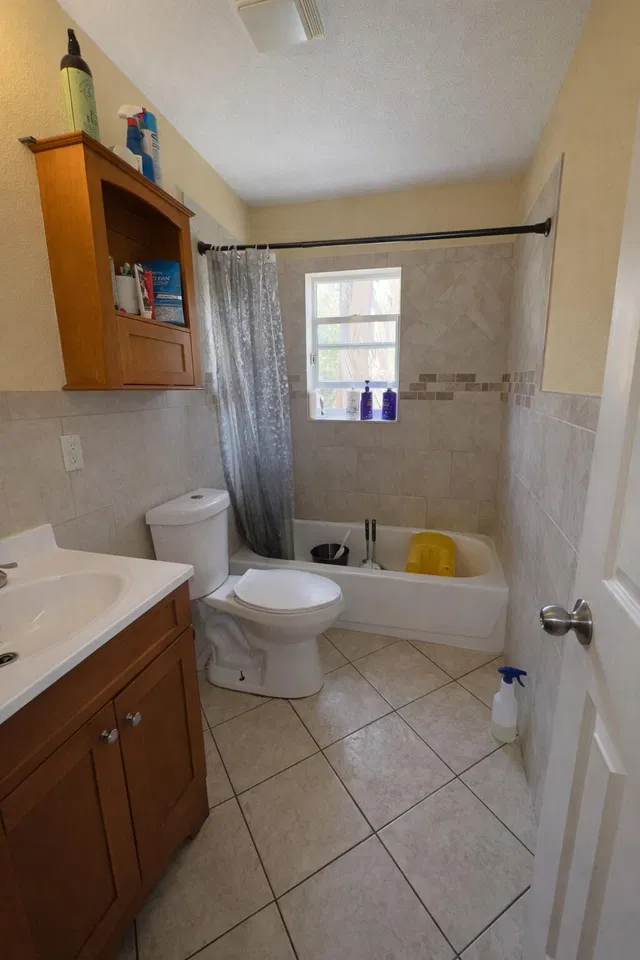 Residence photo 4