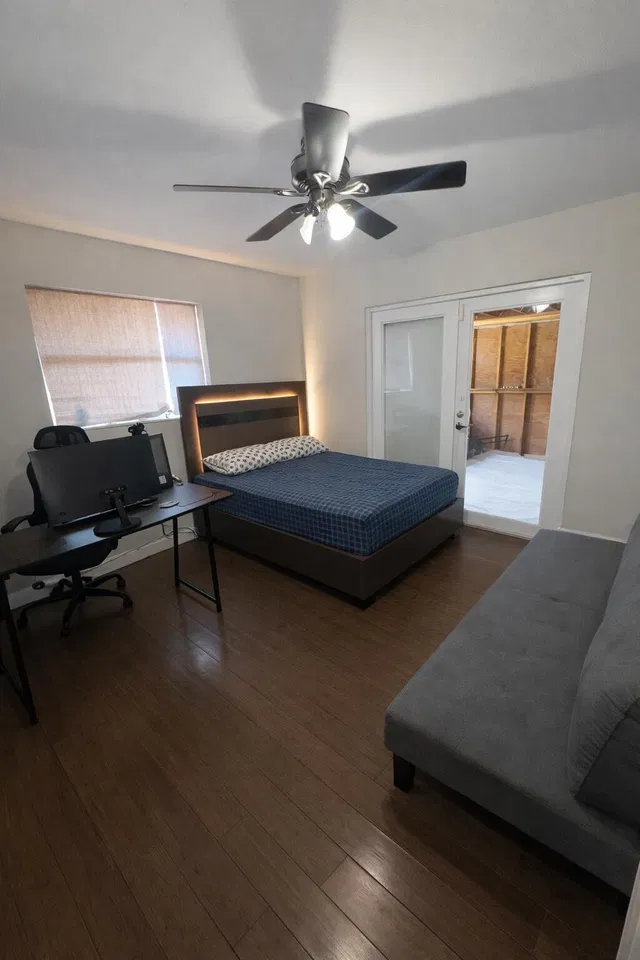 Residence photo 5