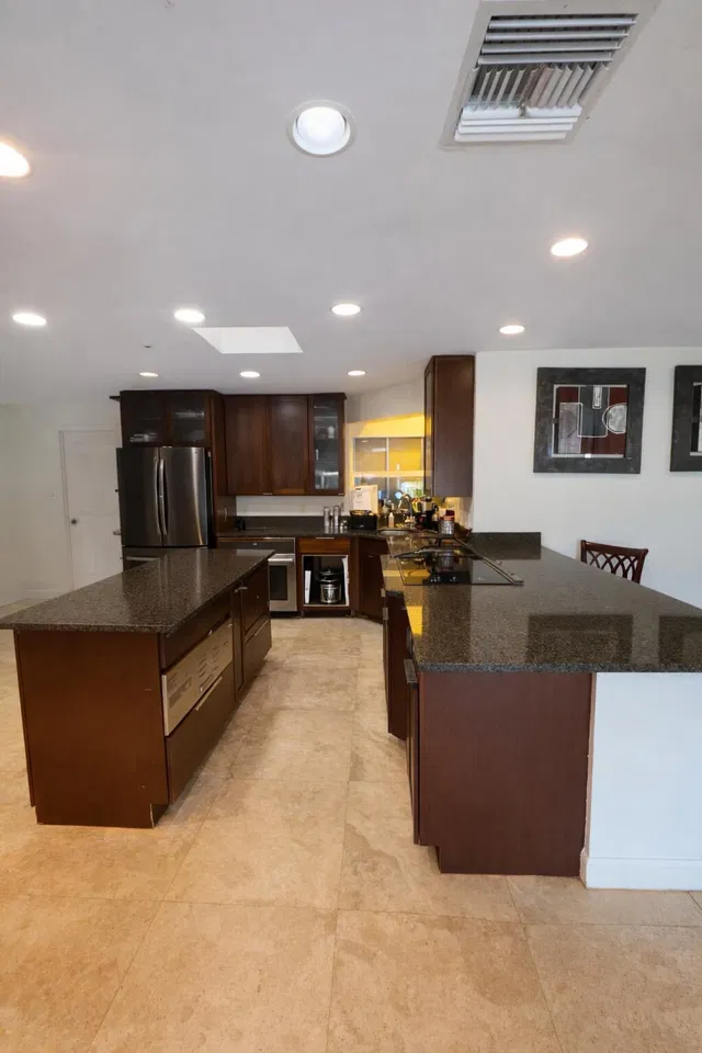 Residence photo 13