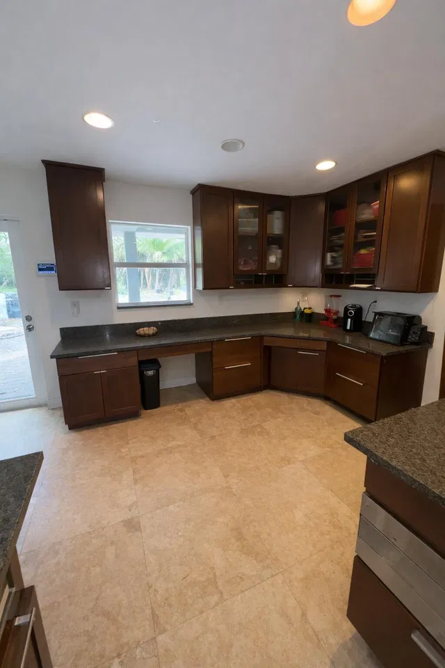 Residence photo 14