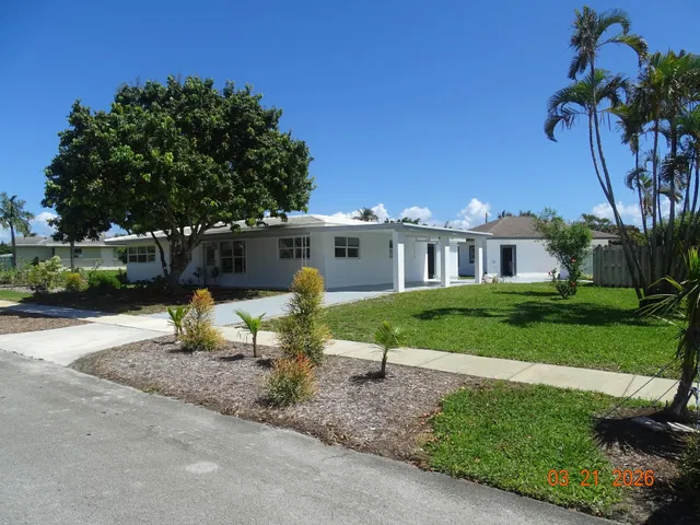 Residence photo 2