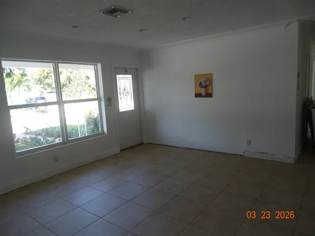 Residence photo 10