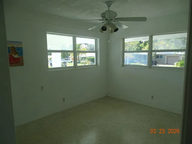 Residence photo 14
