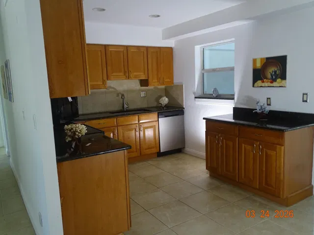 Residence photo 24