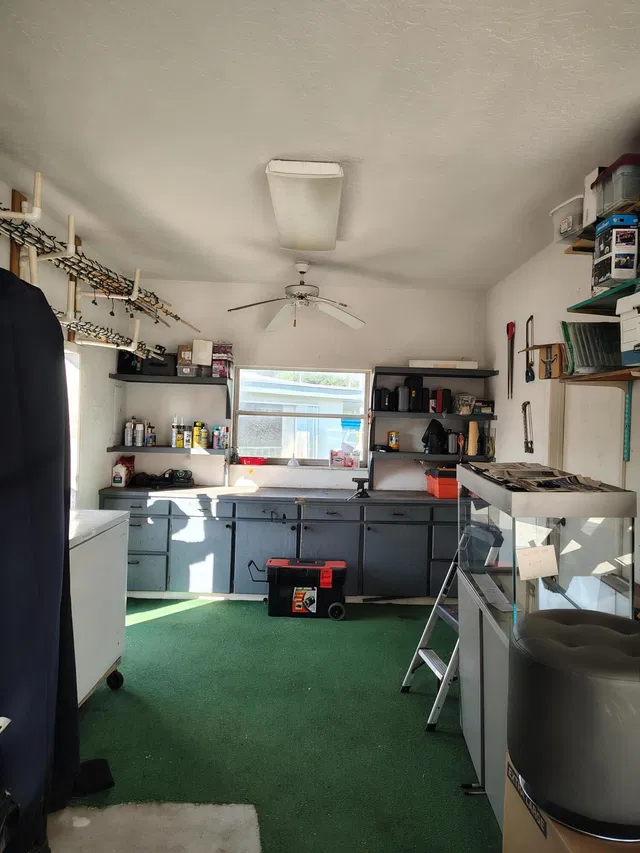 Residence photo 30