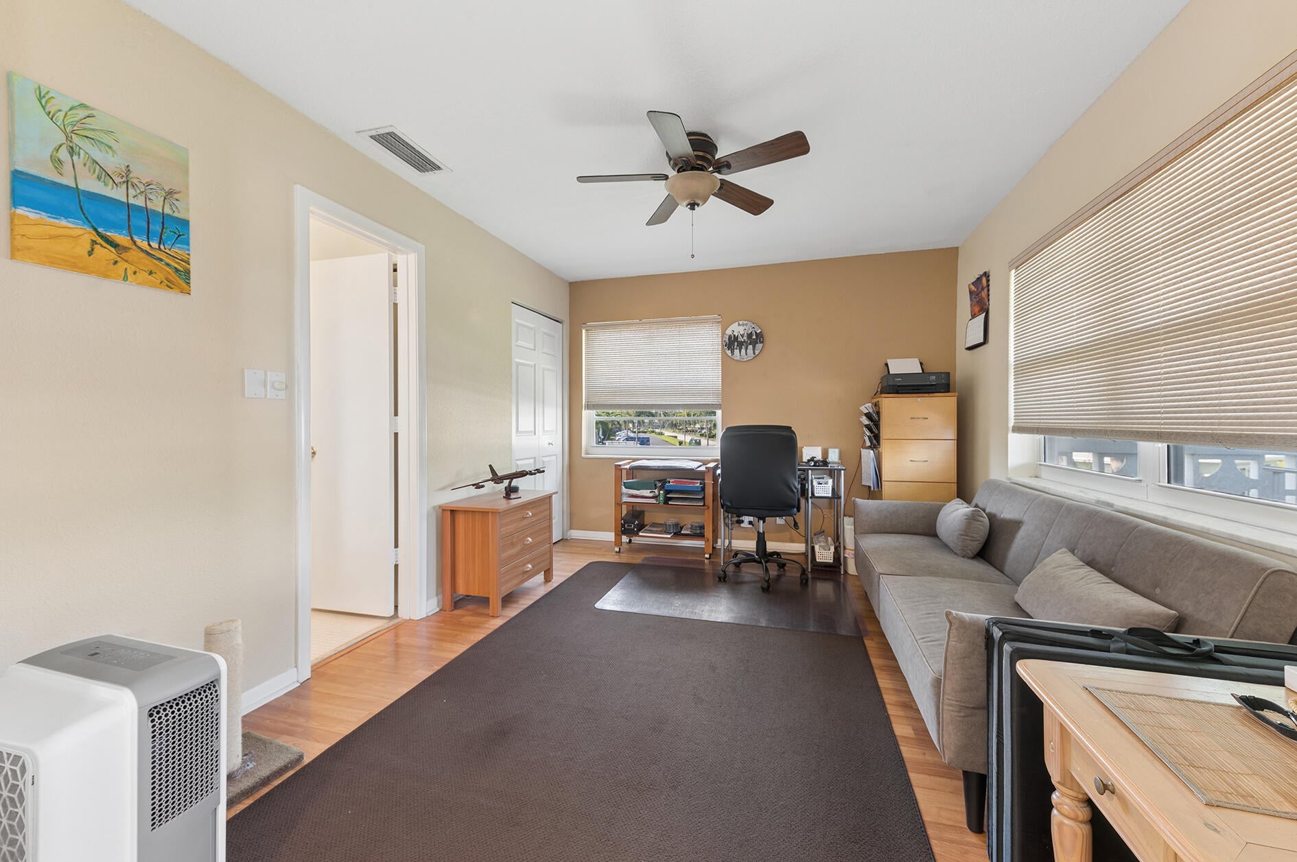 Unit 204 photo 12