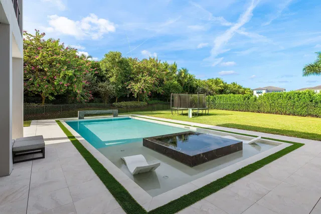 Boca Bridges Residence photo 30