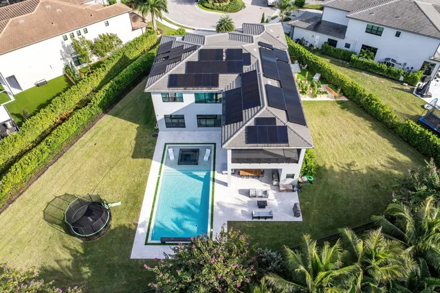 Boca Bridges Residence photo 38