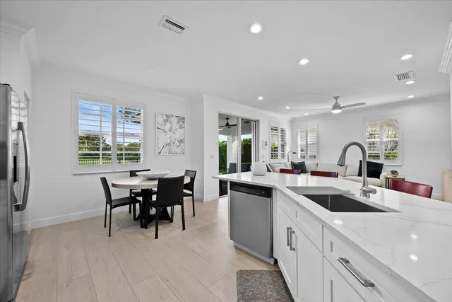 Evergrene Palm Beach Gardens Residence photo 11