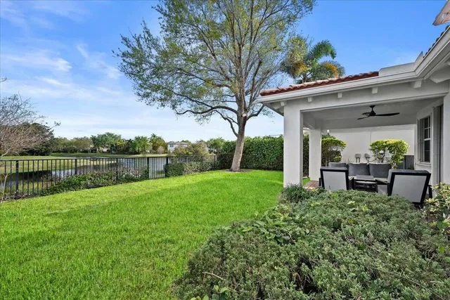 Evergrene Palm Beach Gardens Residence photo 30