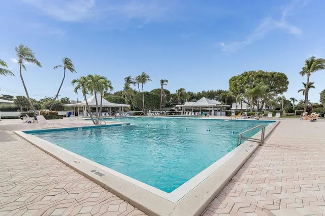 Singer Island Unit APT 7 photo 36