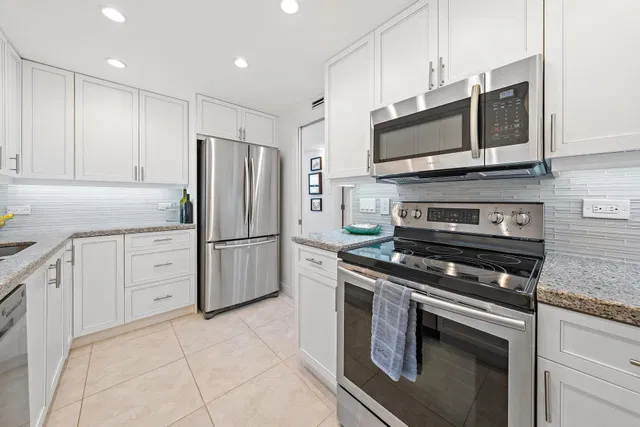 Harbour Point Singer Island Unit Ph2 photo 11
