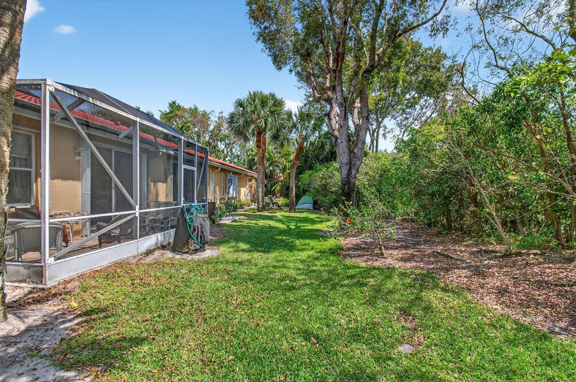 Unit C photo 37