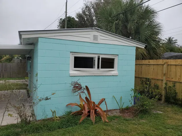 Residence photo 25