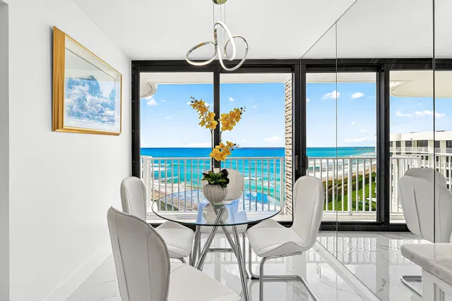 3360 South Ocean Residence photo 8