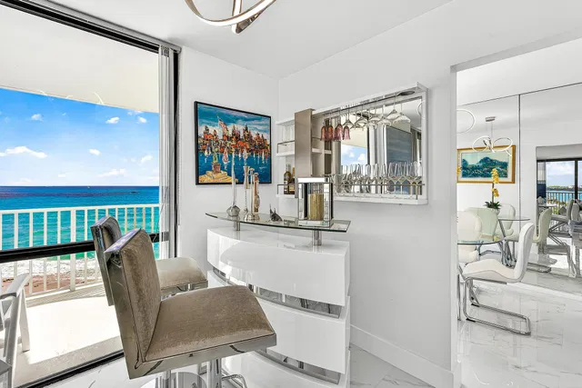 3360 South Ocean Residence photo 12