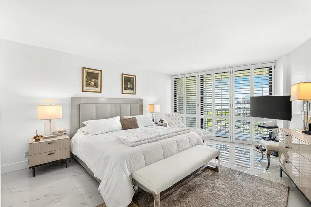 3360 South Ocean Residence photo 15