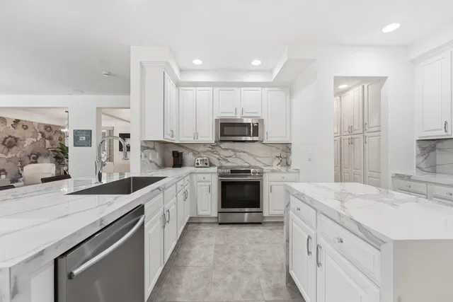 Mallory Creek Abacoa Residence photo 14