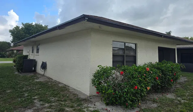  Residence photo 5