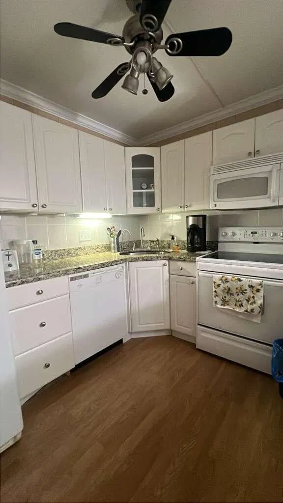  Unit C-2 photo 6