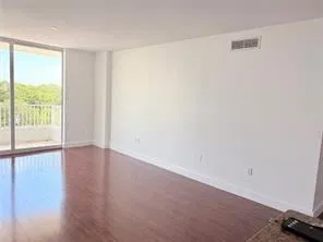 Boynton Beach Club Unit 510 photo 3