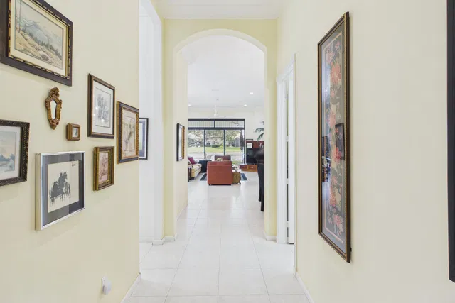 Residence photo 9
