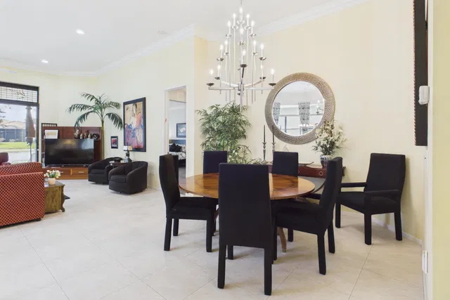 Residence photo 15
