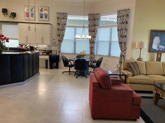 Residence photo 21