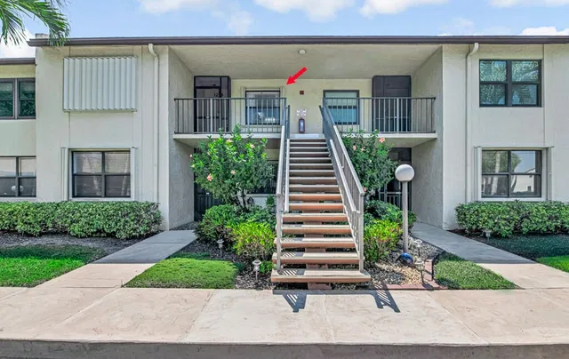 Unit 1223 photo 2