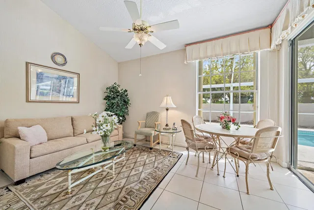 PGA National Palm Beach Gardens Residence photo 12