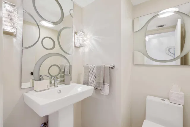 The Plaza of The Palm Beaches Unit 16a photo 12