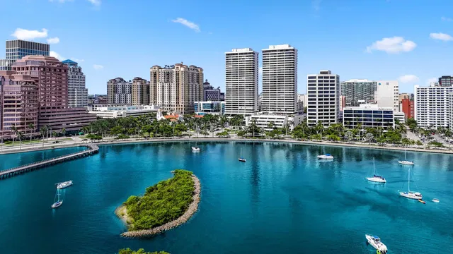 The Plaza of The Palm Beaches Unit 16a photo 23