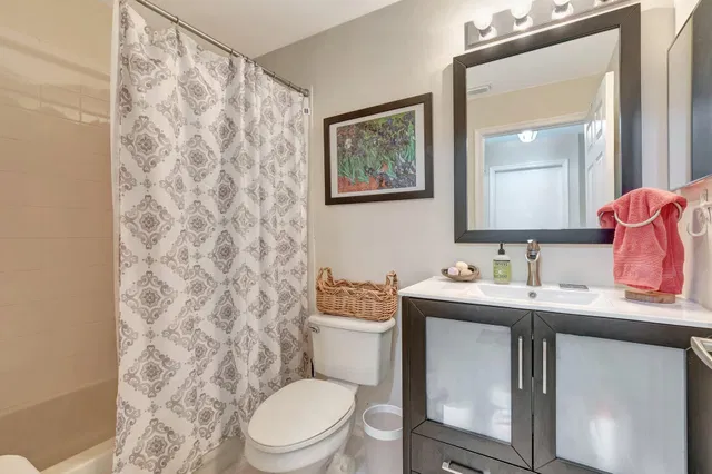 Residence photo 26