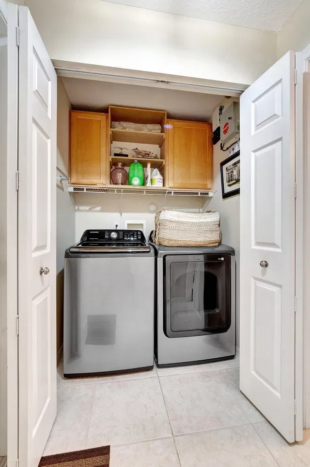 Residence photo 33