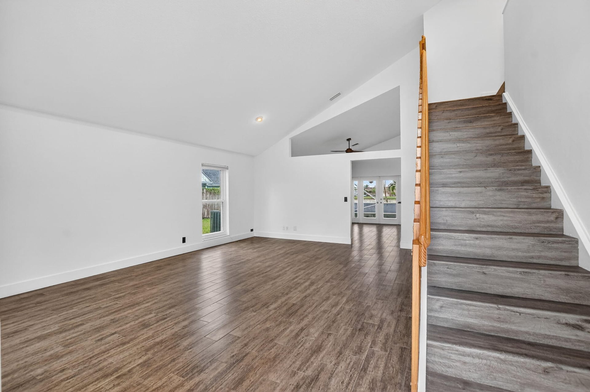 Residence photo 3
