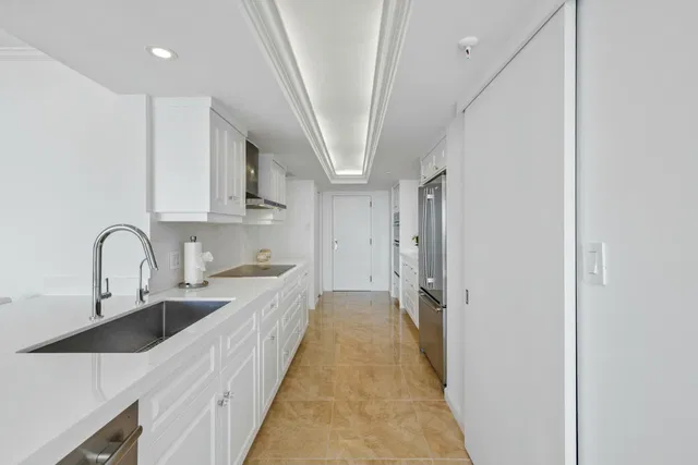 Waterview Towers Unit 2004 photo 17