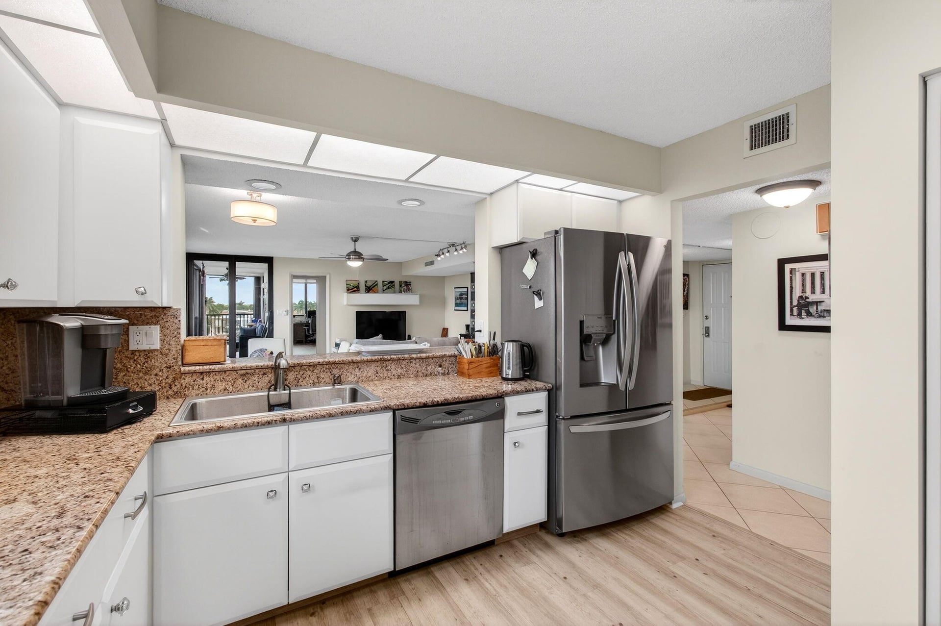 3420 S Ocean Unit 5z photo 33