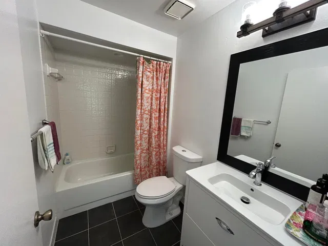 Residence photo 16