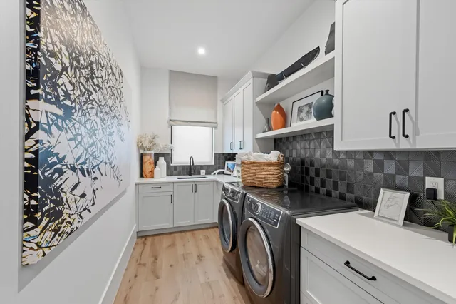 Residence photo 38
