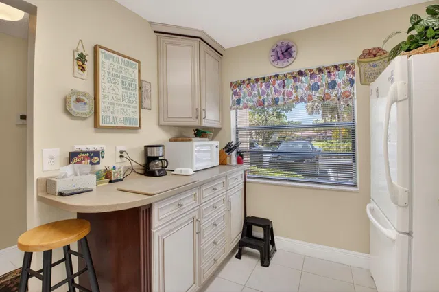 Boca Lago Country Club Homes Unit 23g photo 12
