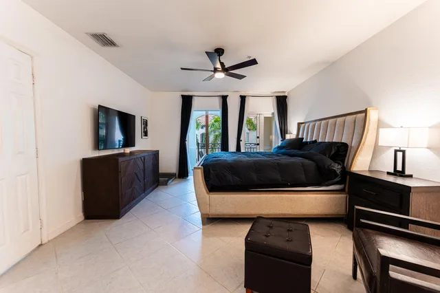 Residence photo 35