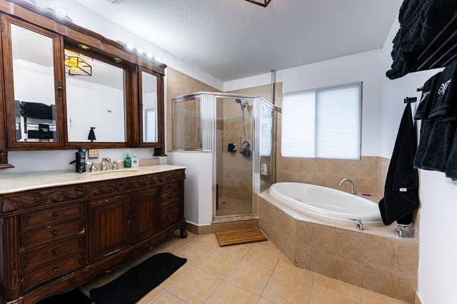 Residence photo 38