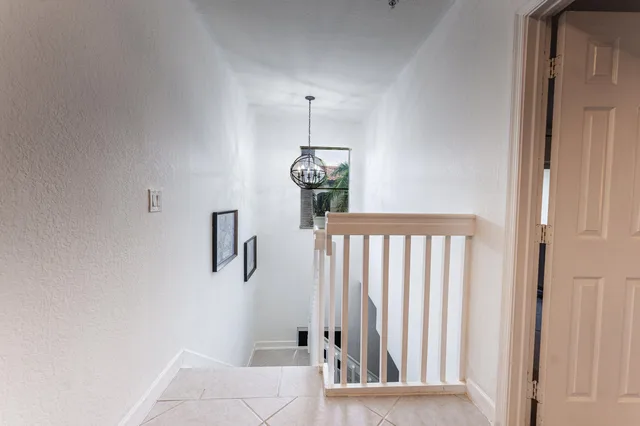 Residence photo 50
