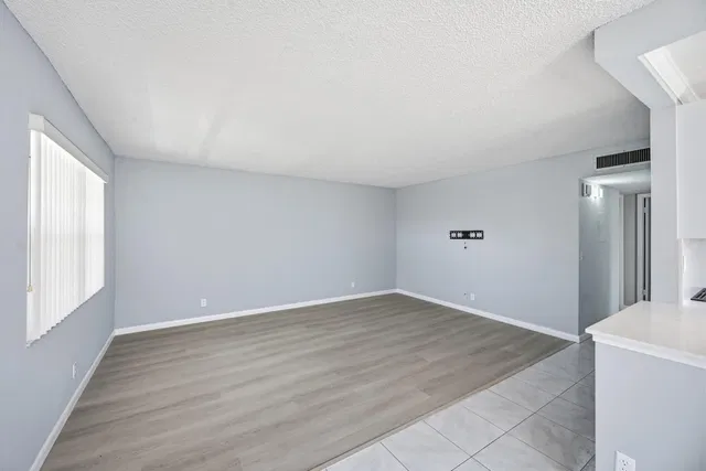 Residence photo 7