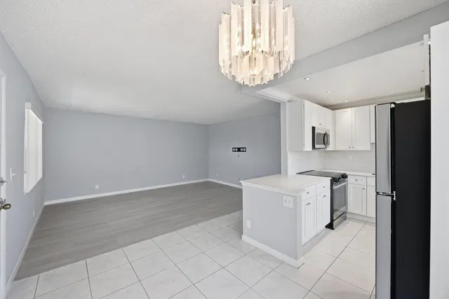 Residence photo 8